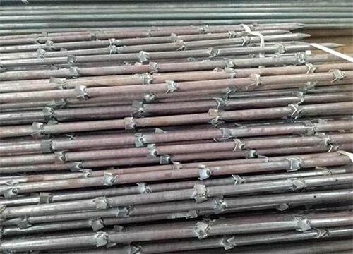 蕉岭隧道钢花管